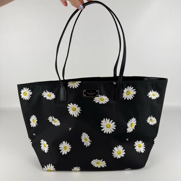 Kate Spade Black Daisy Floral Nylon Tote Bag - Picture 1 of 10